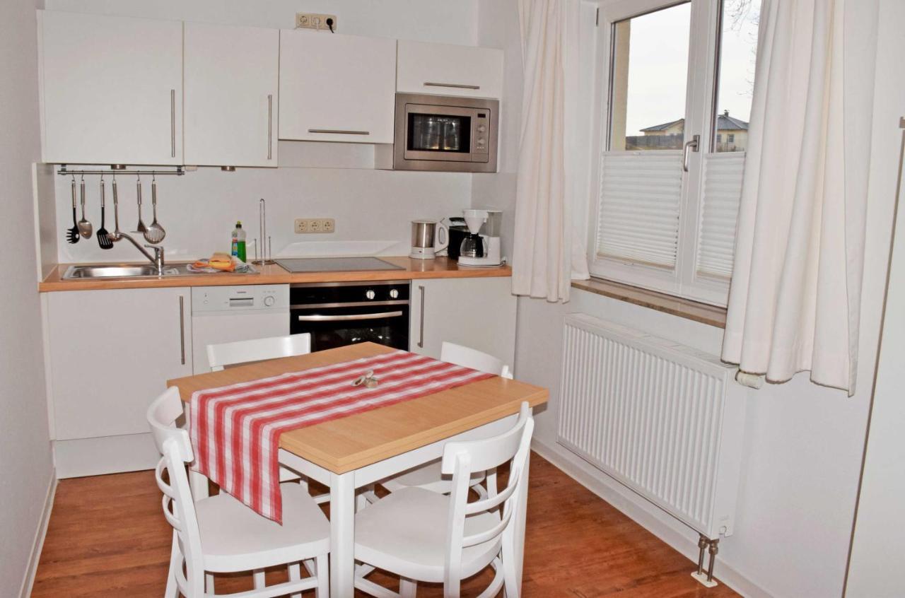 Fewo mit Balkon und Strandkorb  Sellin  Exterior foto