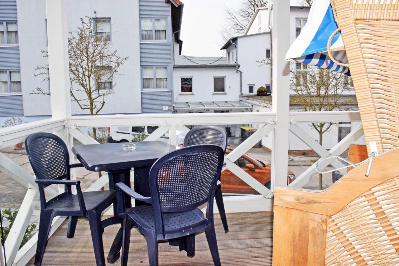 Fewo mit Balkon und Strandkorb  Sellin  Exterior foto